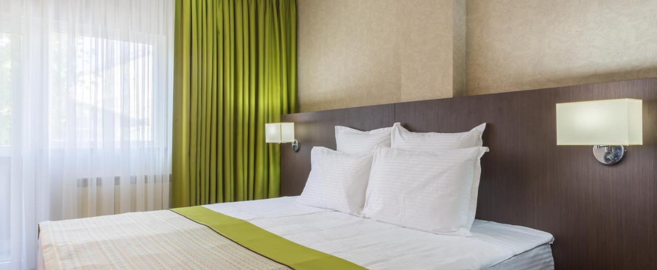 Hotel Alex Galac Kültér fotó